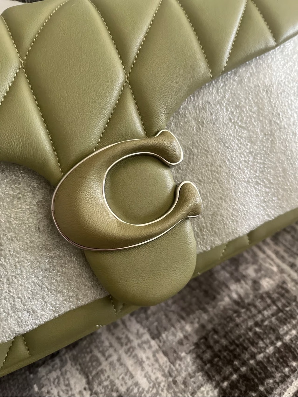 coach moss quilted tabby 26 - Picture 4 of 5